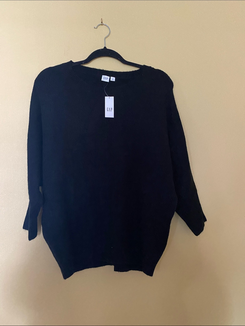 GAP Factory Women's Black Crewneck Pullover Sweater